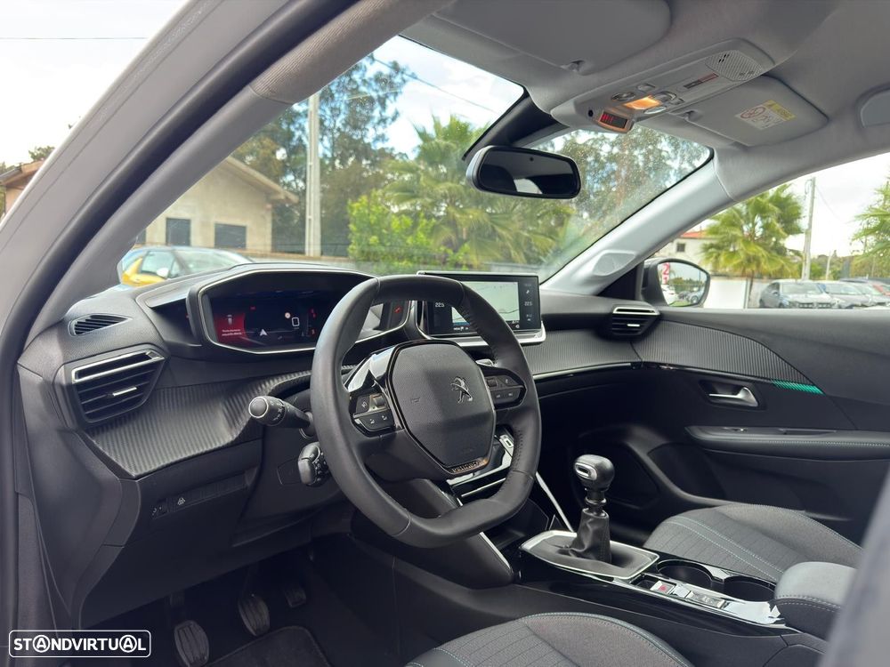 Peugeot 208 1.2 PureTech Allure Pack - 18