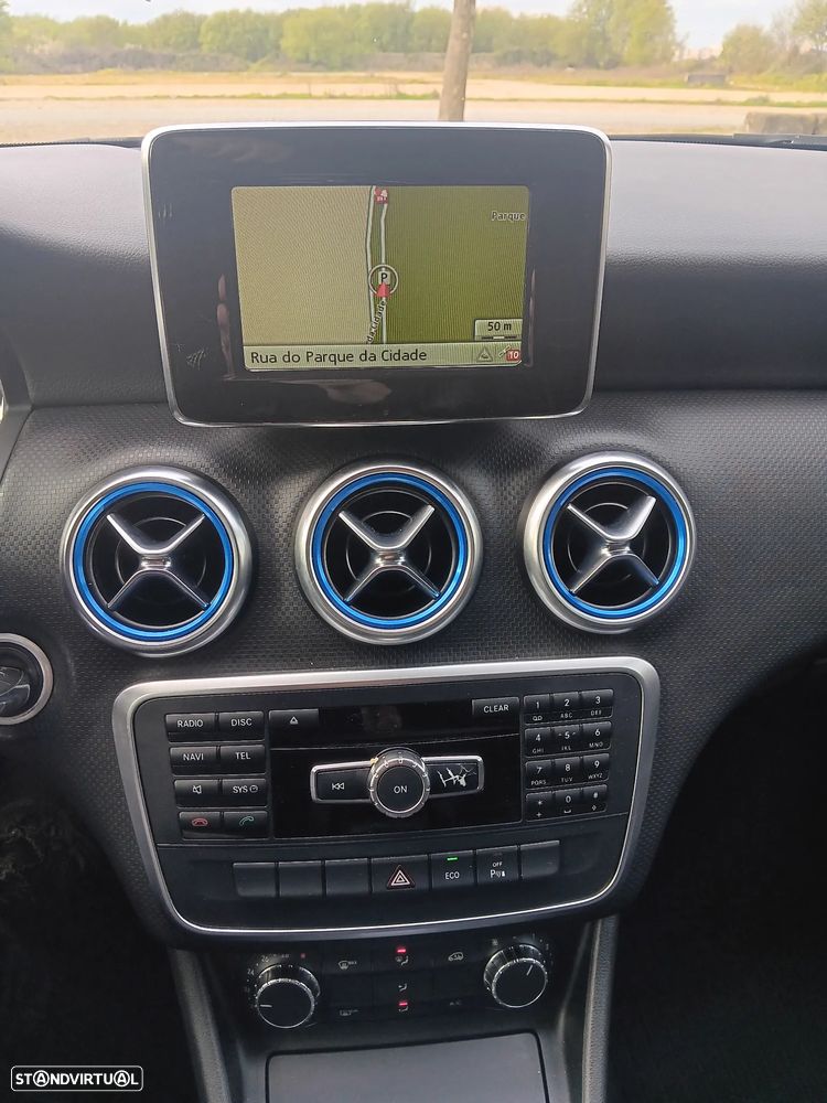 Mercedes-Benz A 180 CDI (BlueEFFICIENCY) Urban - 17