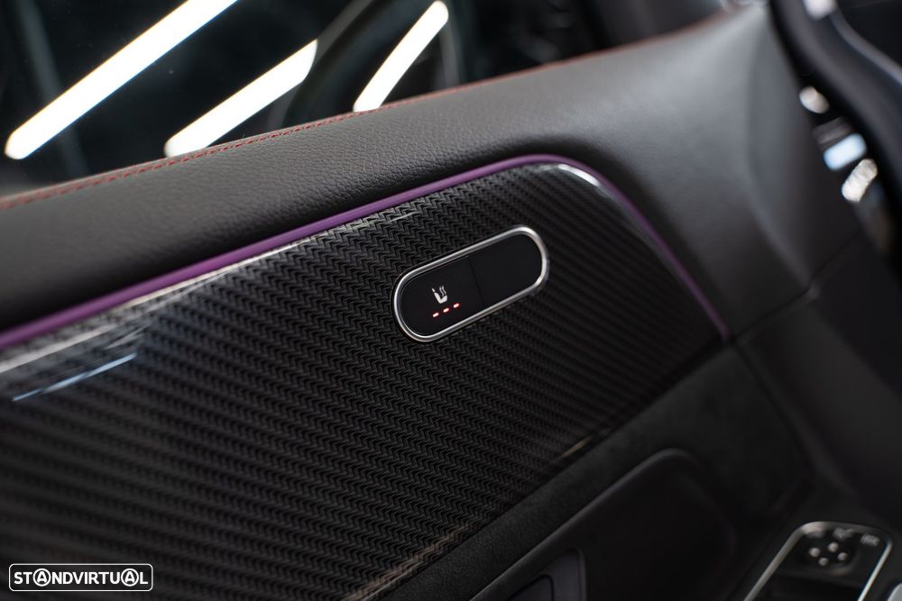 Mercedes-Benz GLA 250 e 8G-DCT AMG Line - 16