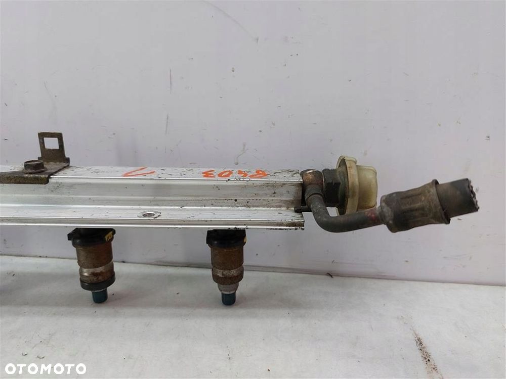 Listwa wtryskowa Honda Civic VI 1995-2000 1,4 BENZYNA - 3