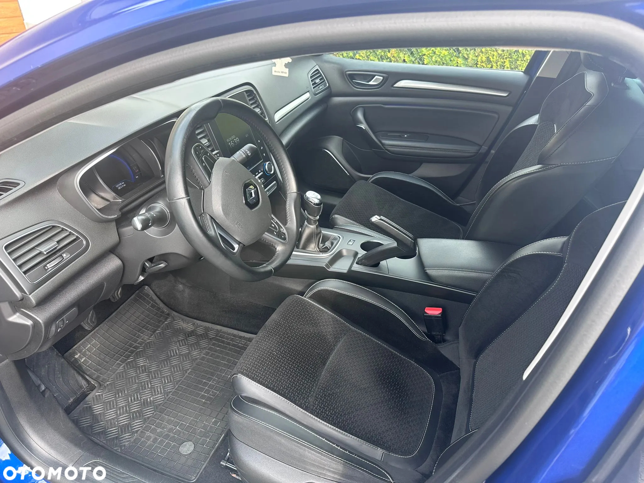 Renault Megane 1.3 TCe FAP GT Line - 23