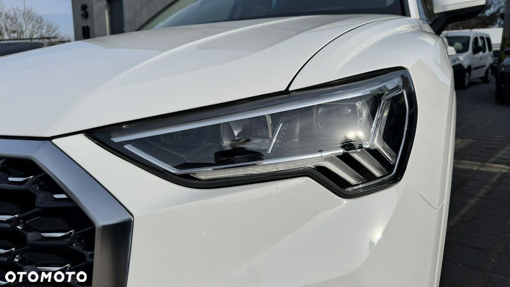 Audi Q3 - 10