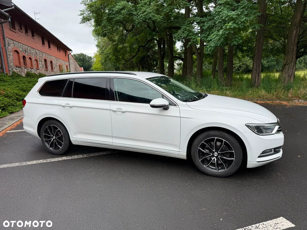 Volkswagen Passat - 5