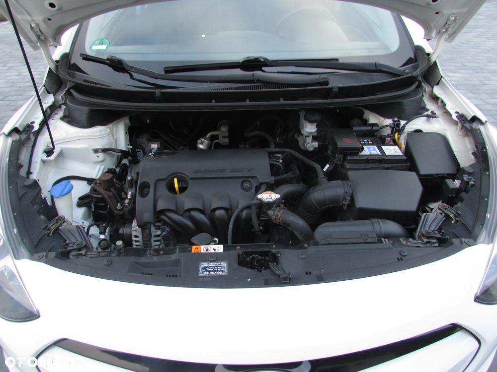 Hyundai i30 1.4 Fifa World Cup Edition - 18