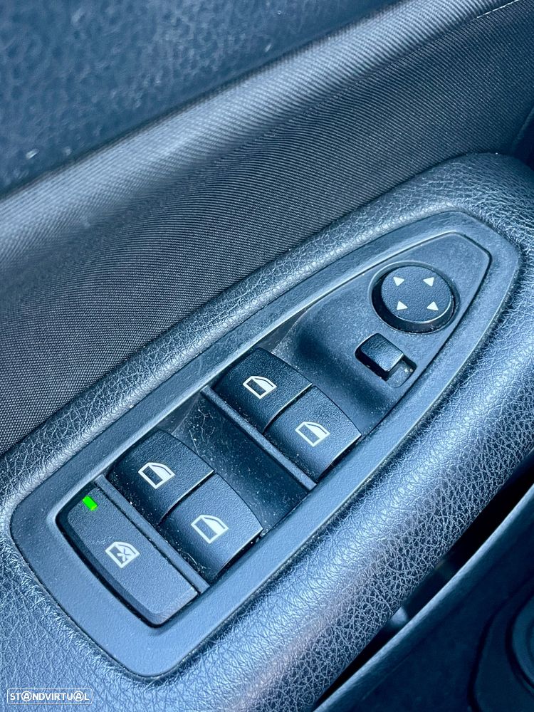 BMW 116 d EDynamics Line Sport - 27