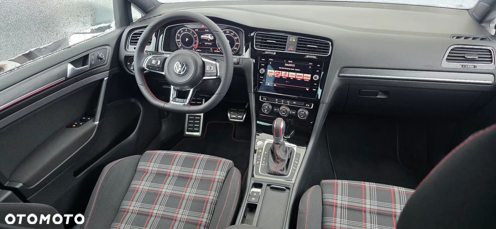 Volkswagen Golf 2.0 TSI BMT GTI Performance DSG - 27