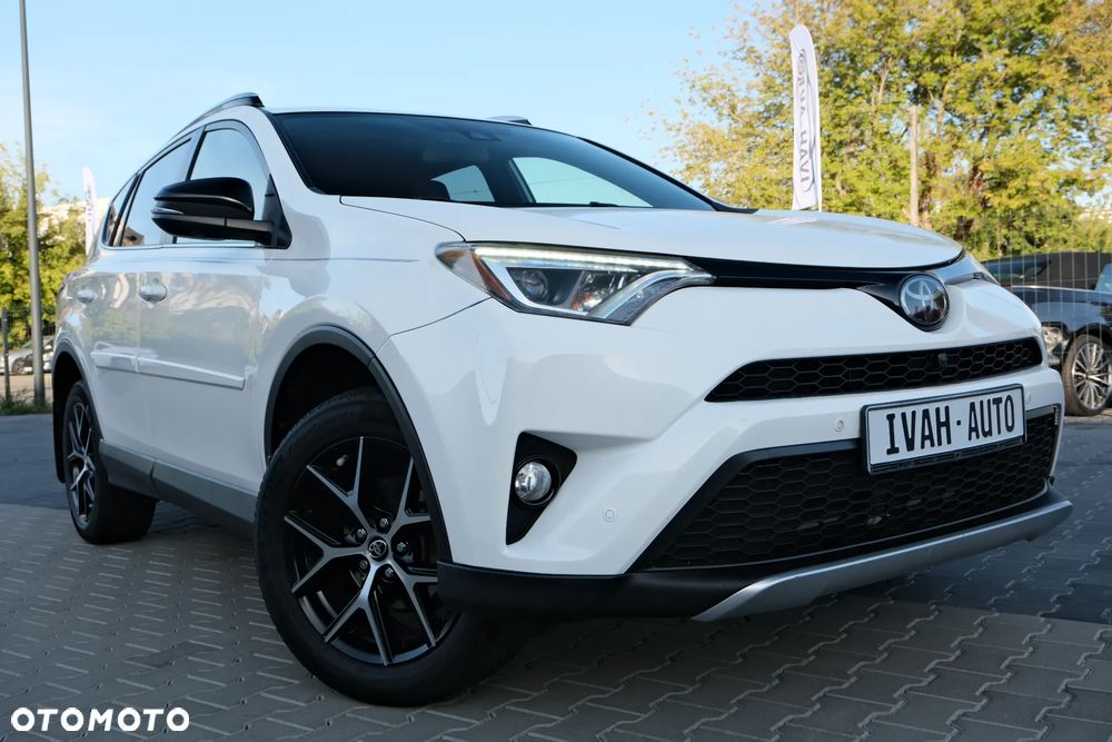 Toyota RAV4 - 4