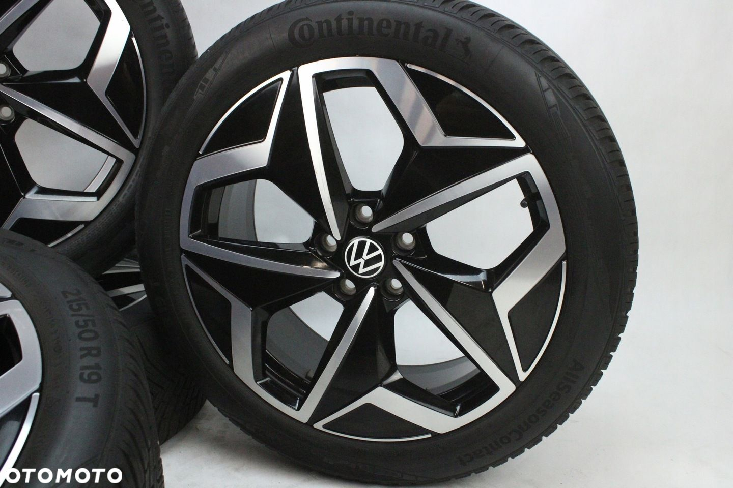 KOŁA FELGI ALUMINIOWE 19" VW ID.3 7,5J 215/50/R19 CONTINENTAL ALLSEASON - 9