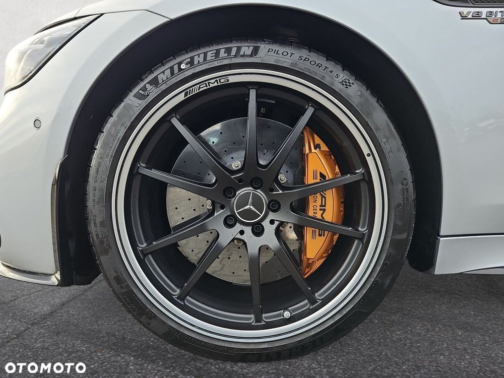 Mercedes-Benz AMG GT 63 S E 4-Matic+ - 9