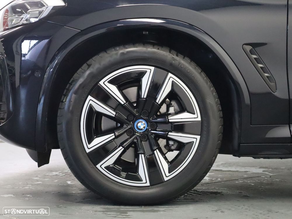 BMW iX3 Inspiring - 6