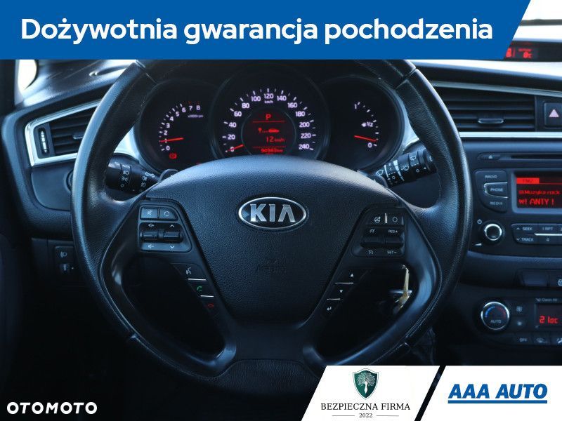 Kia Ceed - 21