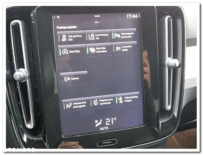 Volvo XC 40 D3 Geartronic Momentum - 21