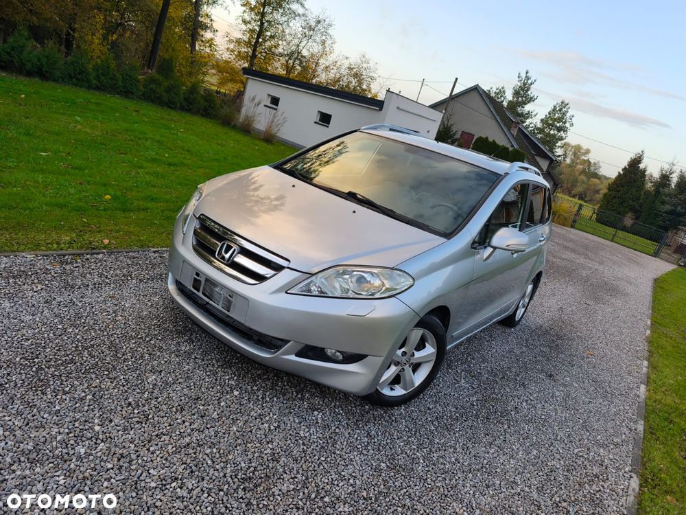 Honda FR-V - 9