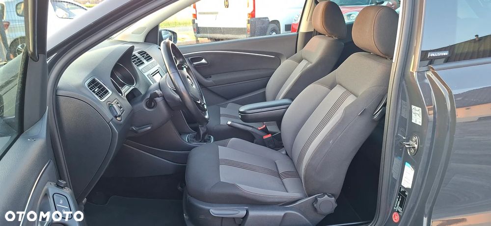 Volkswagen Polo 1.4 TDI Blue Motion Technology Allstar - 7