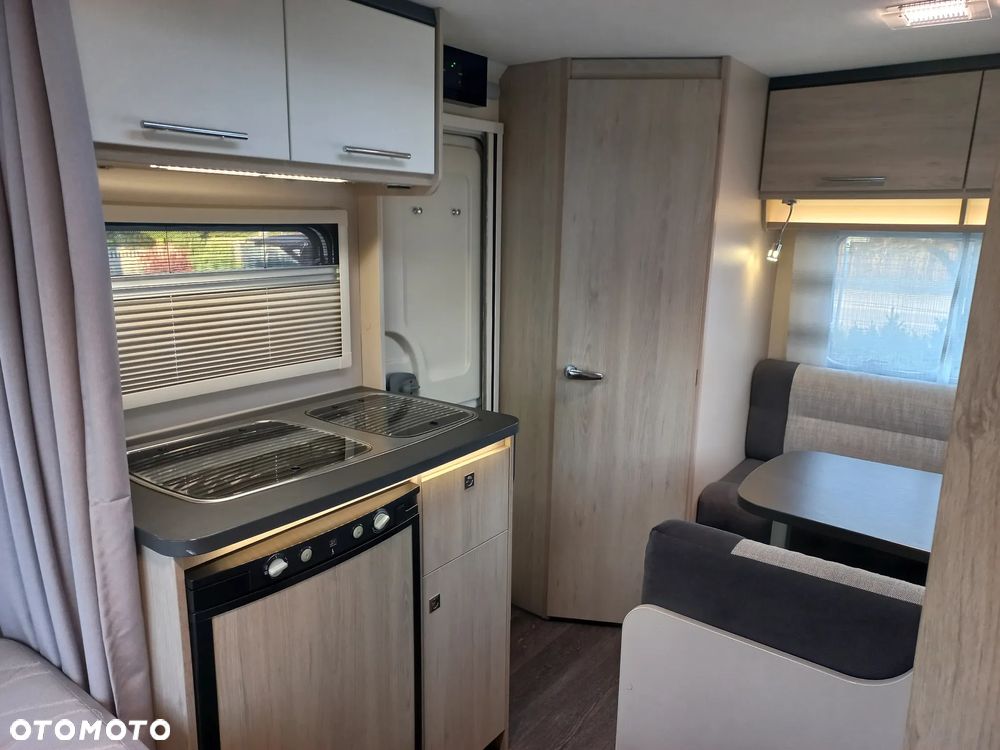Sterckeman 390 CP Starlett Comfort, Markiza, Bagażnik na rowery - 14