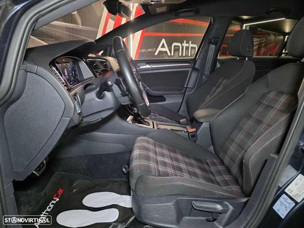 VW Golf GTI (BlueMotion ) DSG - 11