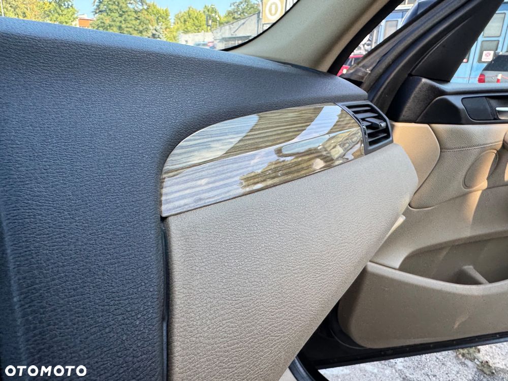 BMW X3 xDrive28i - 31