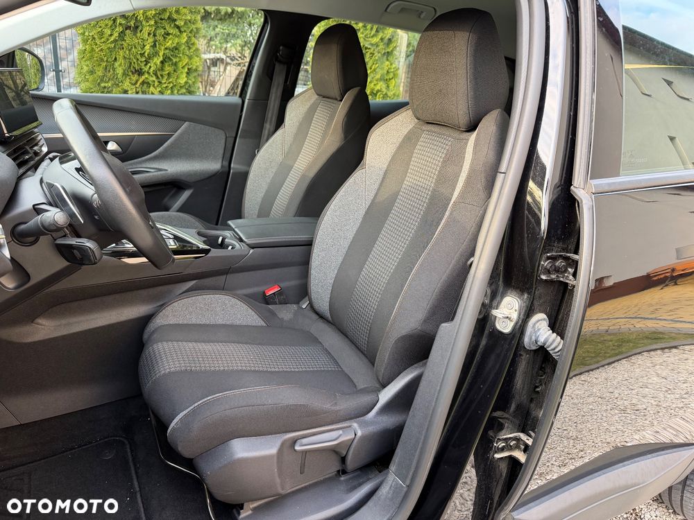 Peugeot 3008 1.5 BlueHDi Road Trip S&S EAT8 - 15