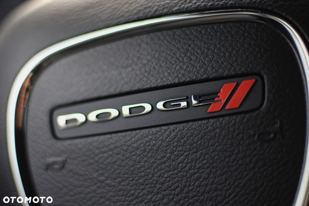 Dodge Challenger 5.7 R/T - 9