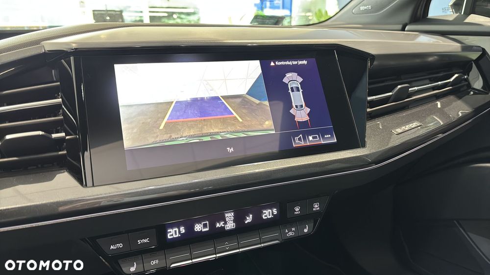 Audi Q4 e-tron - 22