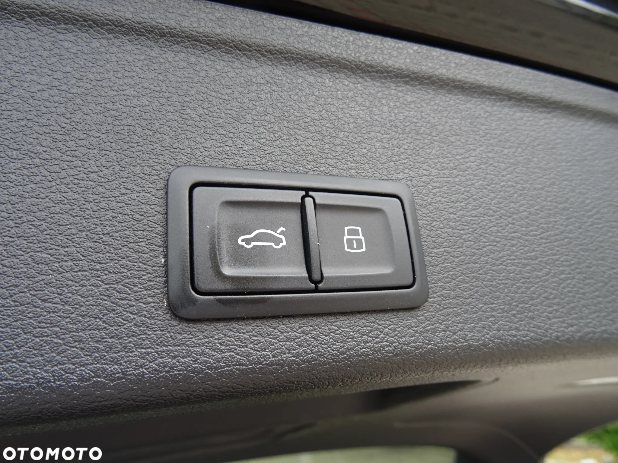Audi A4 Avant 2.0 TDI sport - 31