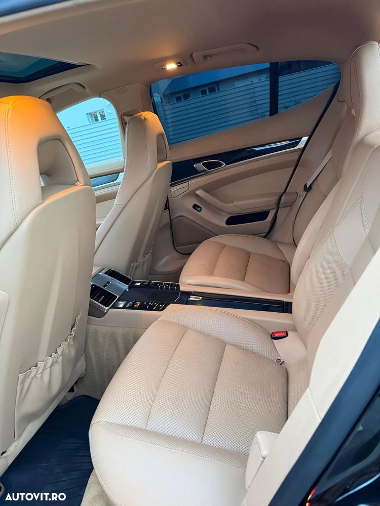 Porsche Panamera 3.0 Tiptronic S - 7