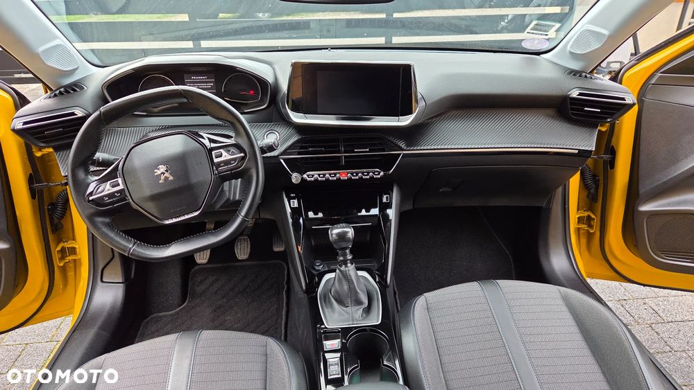 Peugeot 208 PureTech 100 Allure - 15