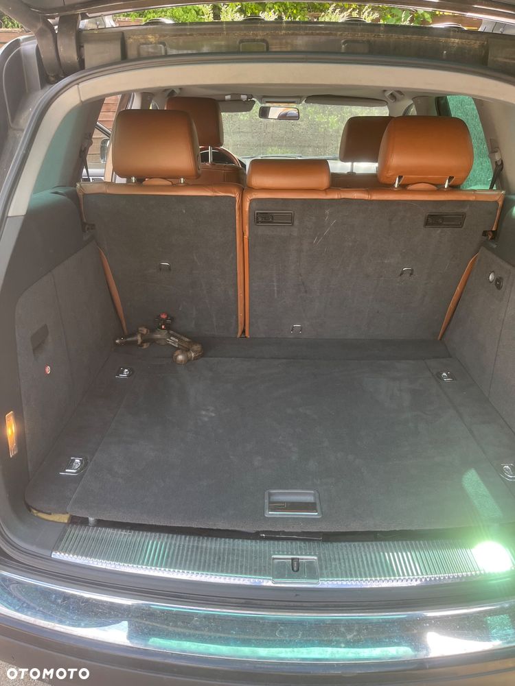 Volkswagen Touareg 3.2 V6 Tiptr - 11