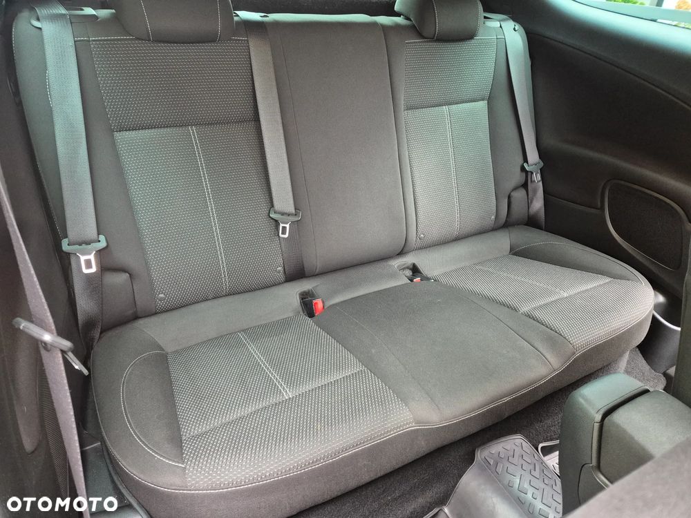 Opel Astra GTC 1.4 Turbo - 16