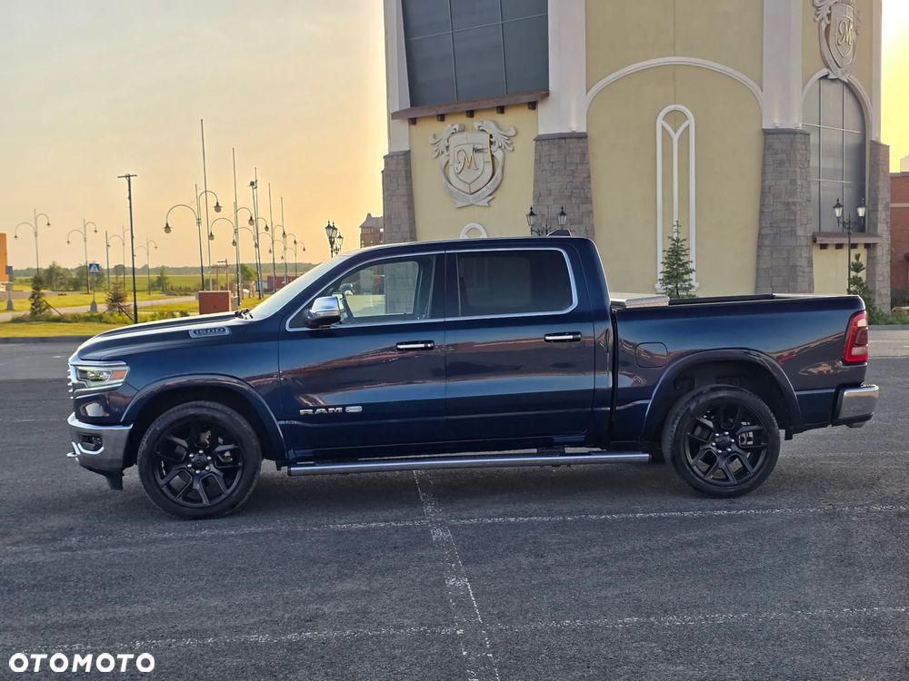 RAM 1500 Crew Cab Shortbed Longhorn - 4
