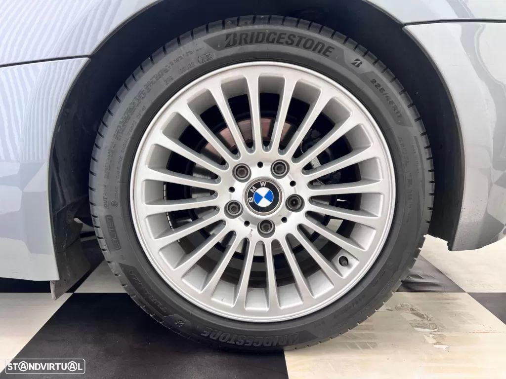 BMW Z4 3.0 Si - 16