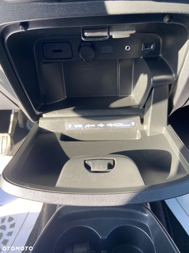 Citroën C4 Picasso - 25