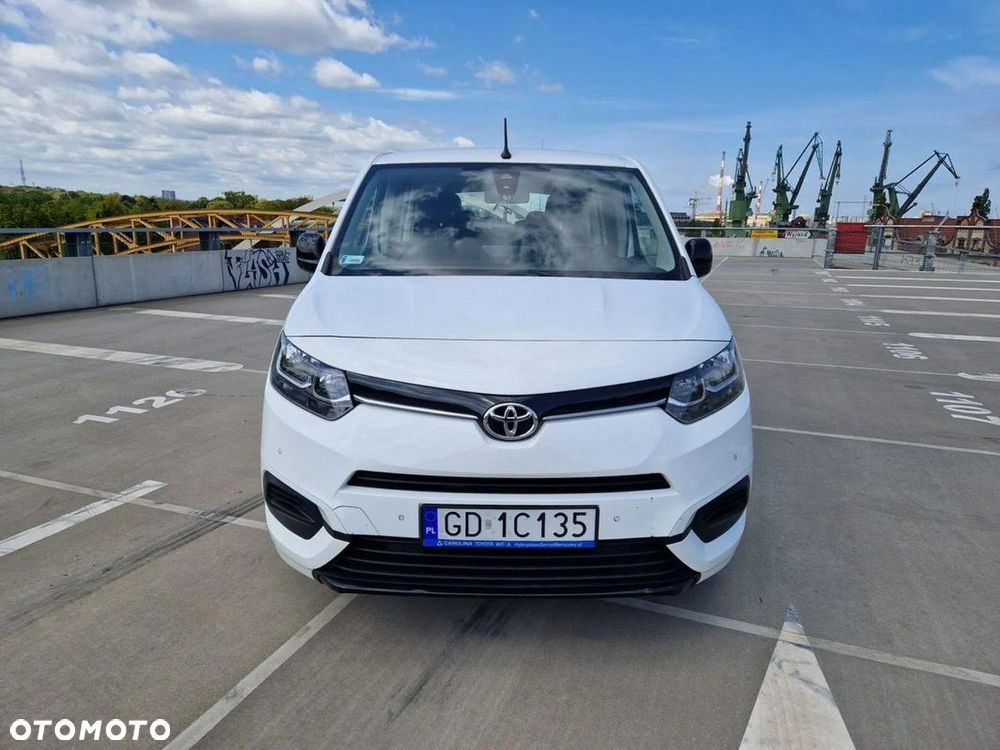 Toyota Proace City Verso Long 1.5 D-4D Business - 2