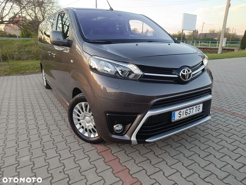 Toyota Proace Verso 2.0 D4-D Long VIP - 18