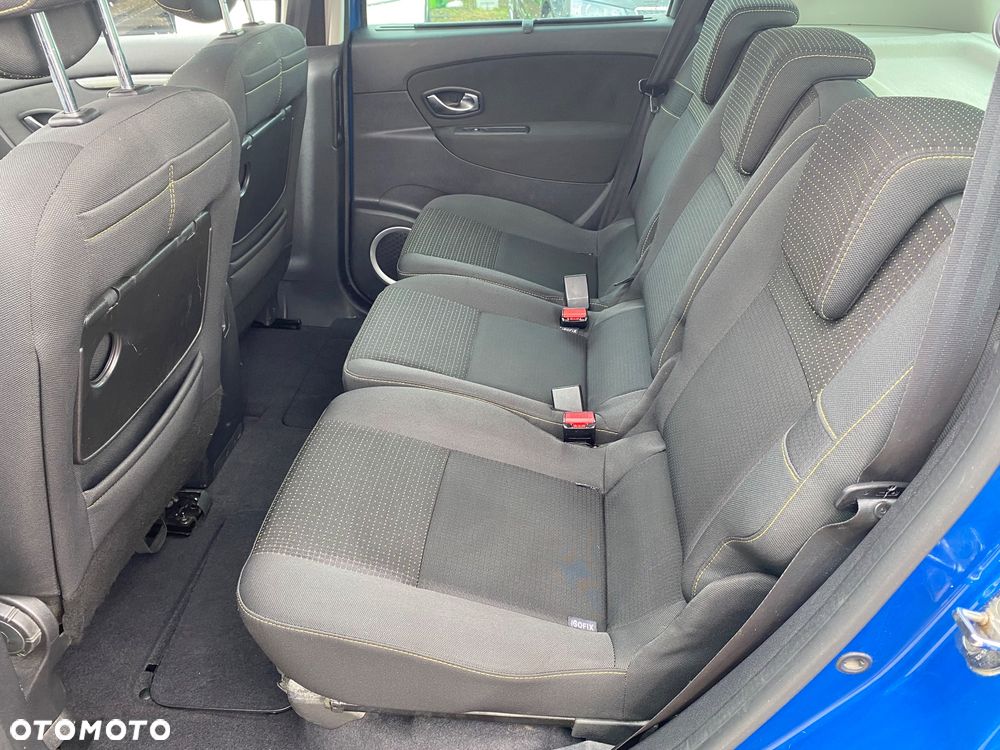 Renault Scenic 1.6 16V 110 Dynamique - 27