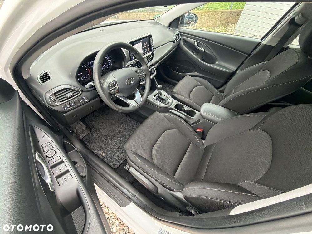 Hyundai i30 1.6 CRDI DCT EDITION 30 - 17