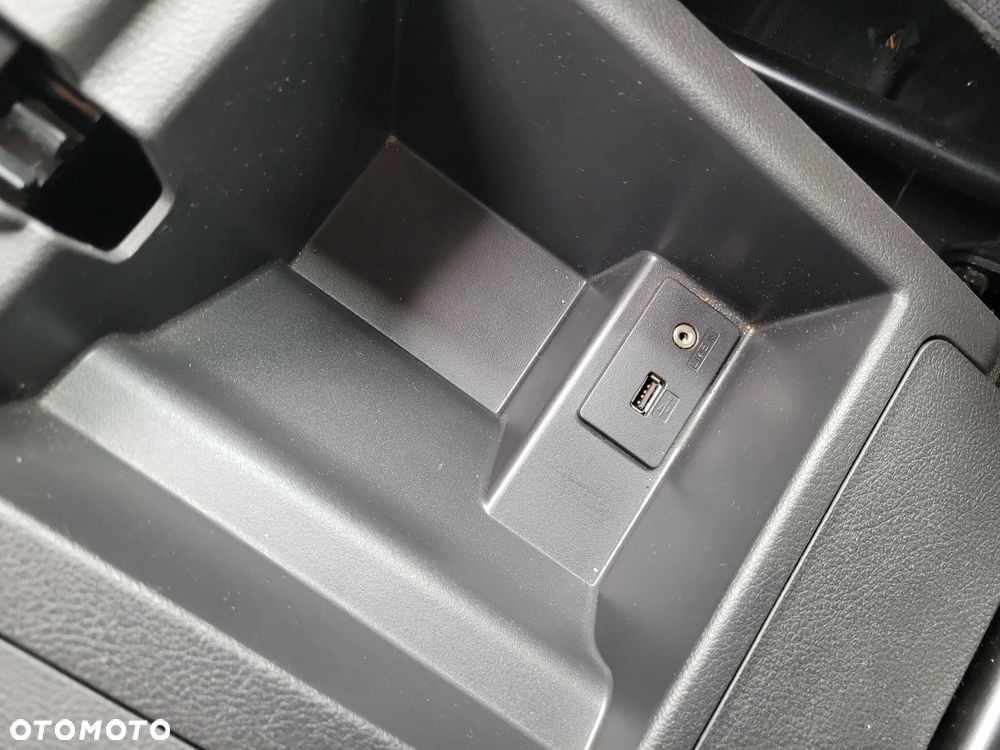 Ford Transit Connect - 22