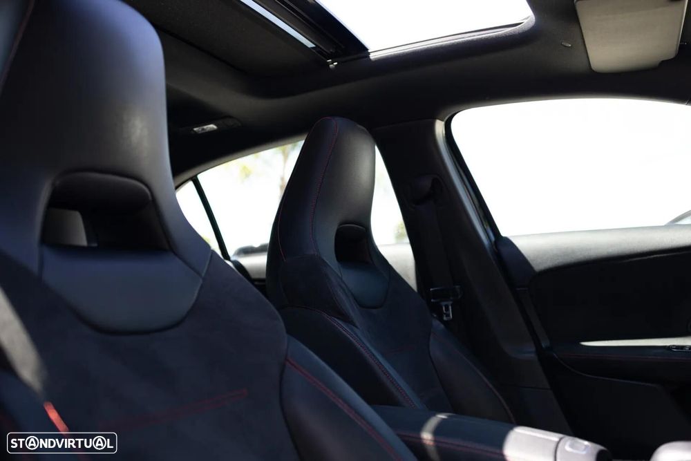 Mercedes-Benz A 180 d AMG Line Aut. - 30
