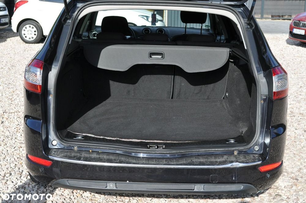 Ford Mondeo 2.0 Titanium - 34
