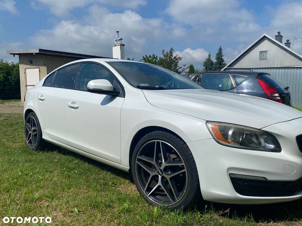 Volvo S60 2.5 T5 - 4