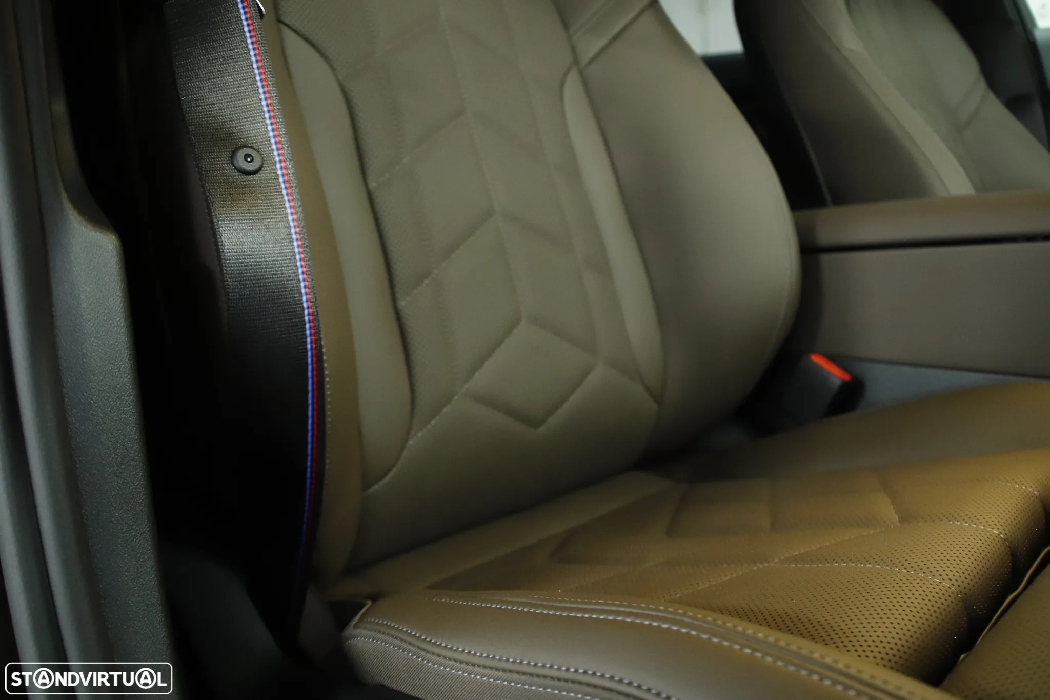 BMW 540 d xDrive Pack Desportivo M - 35