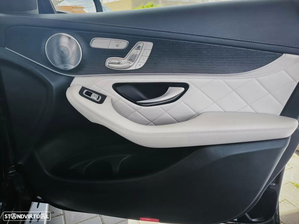 Mercedes-Benz GLC 220 d Coupe 4Matic 9G-TRONIC AMG Line Plus - 36