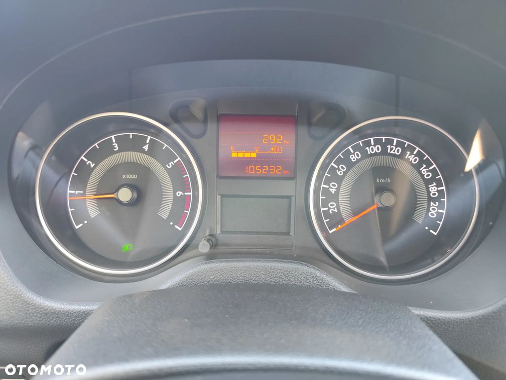 Peugeot 301 1.6 VTi Allure - 38