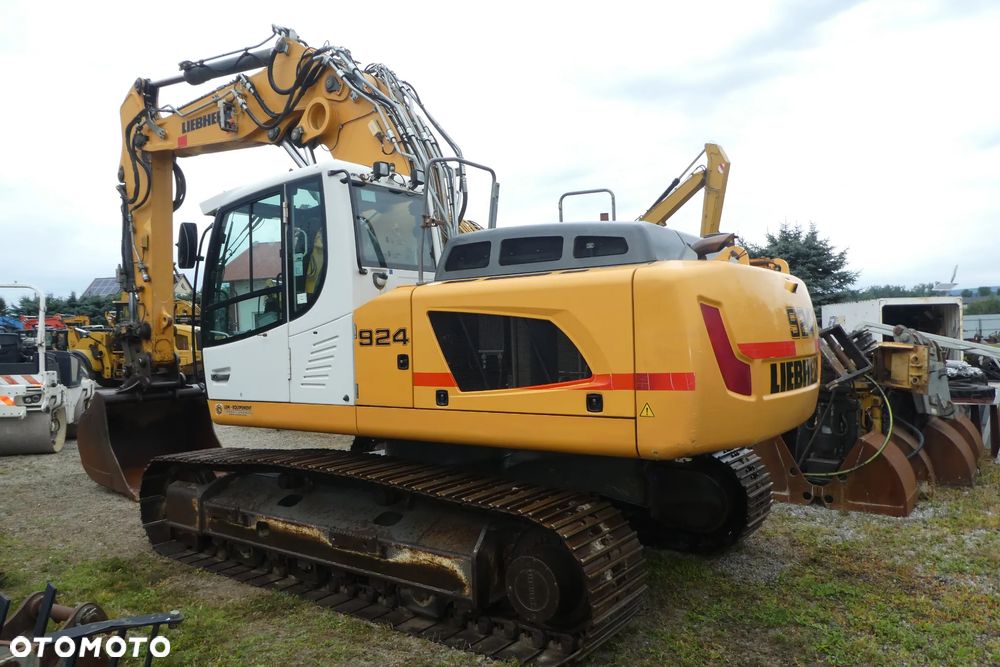 Liebherr R 924 LC DWIE ŁYZKI SPROWADZONA