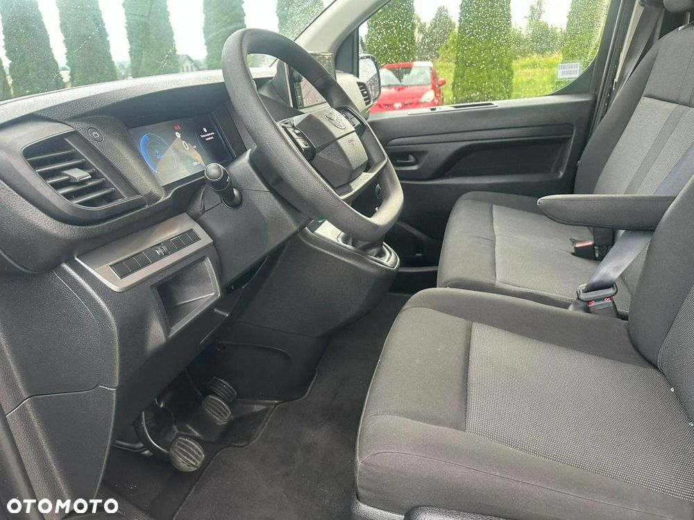 Toyota Proace Verso - 19