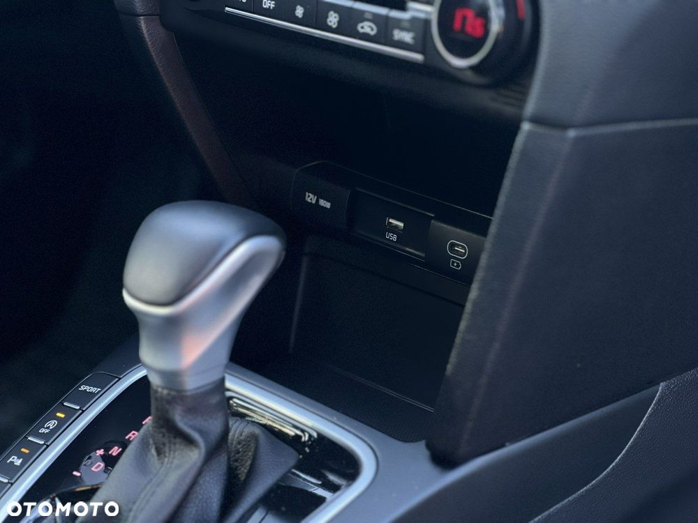 Kia Ceed 1.5 T-GDI M DCT - 29