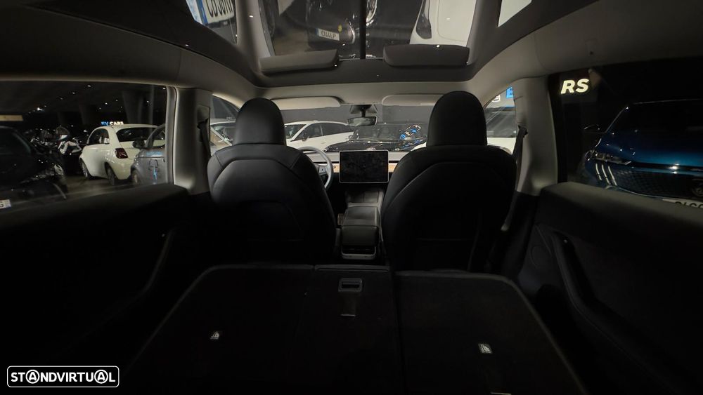 Tesla Model Y Performance Dual Motor AWD - 49
