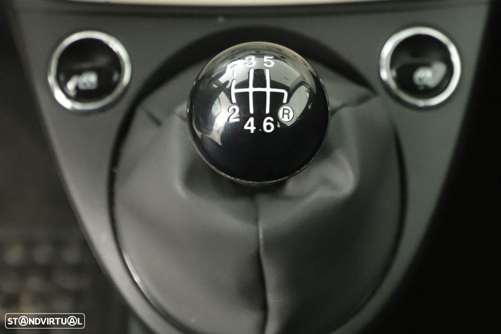 Fiat 500C 1.0 Hybrid - 15