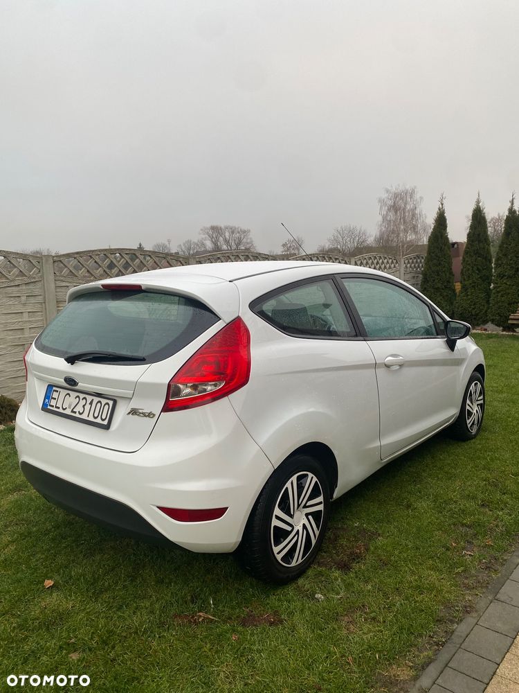 Ford Fiesta 1.25 Ambiente - 3