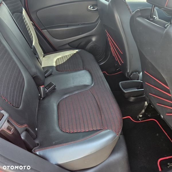 Renault Captur dCi 90 EDC Helly Hansen - 17